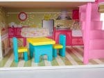 Kućica za lutke namještaj - stol