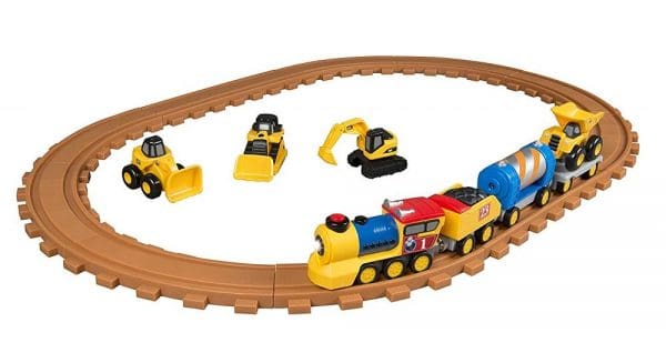 Vlak s prugom i građevinskim vozilima