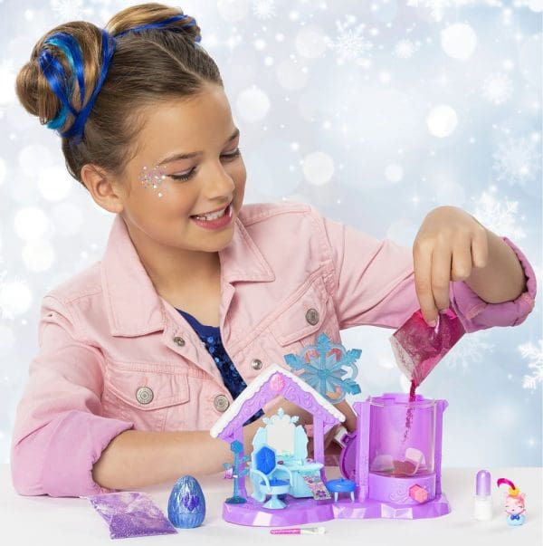 Hatchimals set za igru Glitter Salon šljokice