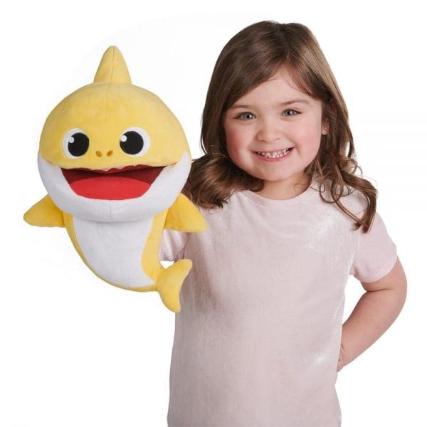 Baby Shark plišana lutka za ruku s pjesmom Žuta