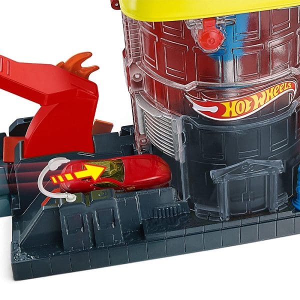 Hot Wheels Super Fire House Rescue set za igru s vozilom