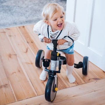 Bicikl guralica ili tricikl za djecu MoMi Loris 4 u 1