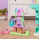 Gabby’s Dollhouse set za igru s figuricama i dodacima Kućica na drvetu
