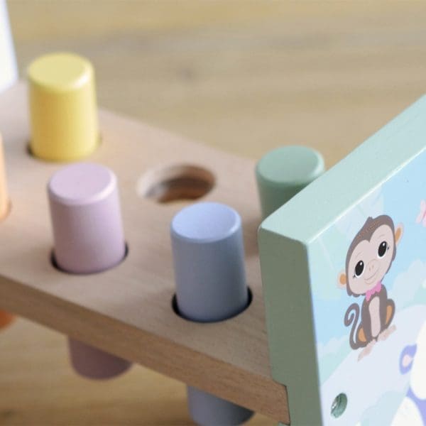 Jouéco drvena igračka za bebe Klupica s čekićem i valjcima za lupanje