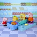 Peppa Pig set figurica s blagajnom i dodacima Supermarket