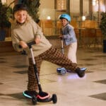 Romobil za djecu sa svjetlećim kotačima Kinderkraft Raket