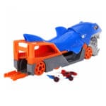Hot Wheels transporter s autićem morski pas