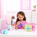 Dječja lutka Barbie u setu s rođendanskim poklonima iznenađenja Brineta