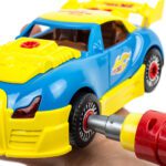 Dječji set za slaganje trkaćeg auta s odvijačem na baterije